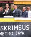 Pesinetron dan penyanyi senior Nafa Urbach mengapresiasi kerja kepolisian terkait pengungkapan kasus pelecehan terhadap putrinya, Mikhaela. Pelakunya kini sudah diamankan di Polda Metro Jaya. (Adrian Putra/Bintang.com)