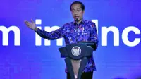 Presiden Joko Widodo (Jokowi) saat membuka secara resmi 'Investor Daily Summit 2022' di Jakarta Convention Center (JCC), Selasa (11/10/2022). (Dok Humas Sekretariat Kabinet RI/Jay)