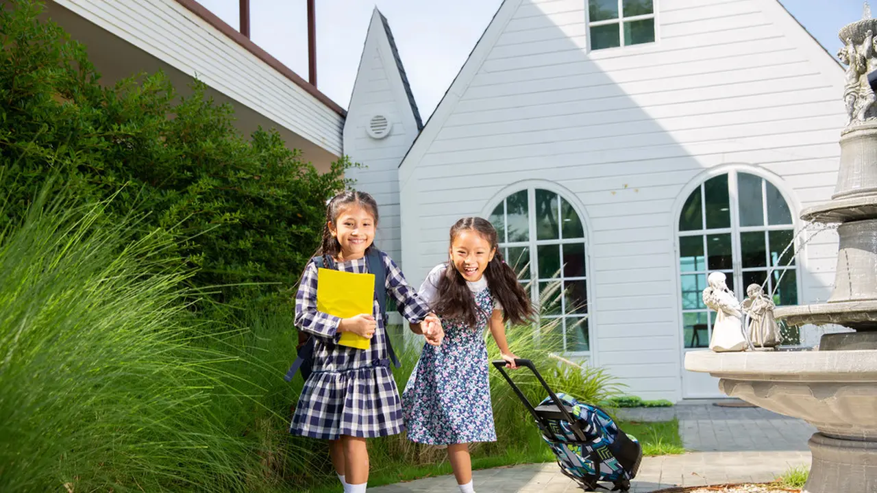 Tips Menjaga Energi Anak yang Tetap Aktif di Luar Rumah Selama Ramadan