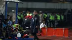 Djajang Nurjaman saat mendampingi Persib Bandung saat melawan PSM Makassar di Stadion Gelora Bandung Lautan Api, Bandung, Sabtu (2/7/2016). Persib menang 3-2. (Bola.com/Nicklas Hanoatubun)