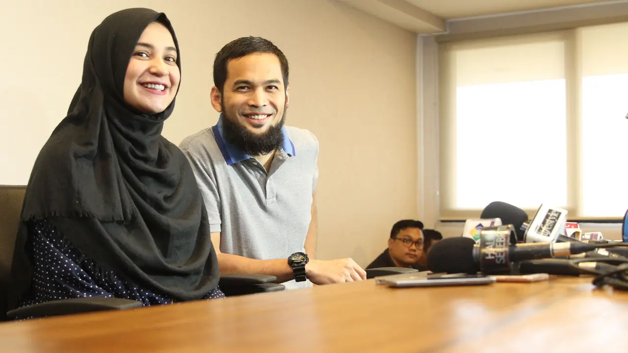 [Bintang] Shireen Sungkar dan Teuku Wisnu