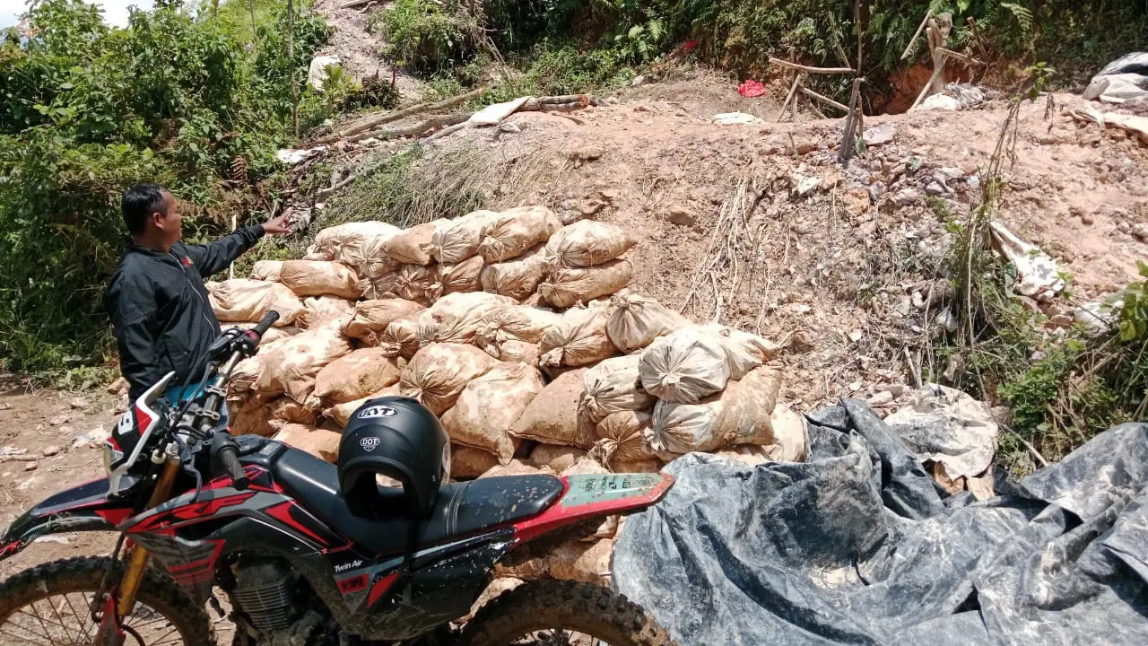 Lokasi penambangan emas ilegal yang ditertibkan oleh Polres Way Kanan. Foto : (Istimewa).