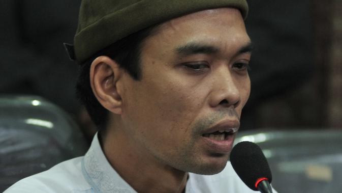 Ustaz Abdul Somad Cerai Arie Untung Anggap Wajar Showbiz Liputan6 Com