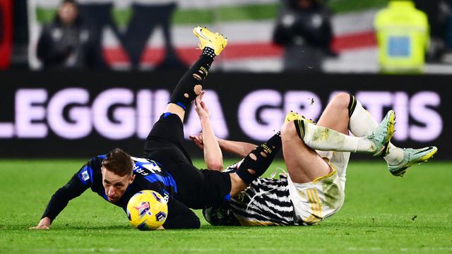 Foto: Melihat Duel Keras Antar Pemain Juventus Vs Inter Milan pada Pekan ke-13 Liga Italia