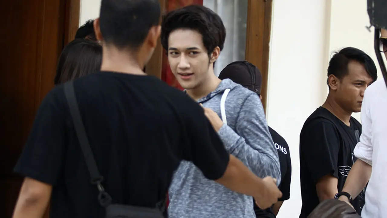Sibuk Syuting Sinetron, Dicky Tinggalkan Smash?
