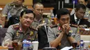 Wakapolri Komjen Pol Budi Gunawan (kiri) mendengarkan paparan saat Rapat Kerja dengan Komisi III DPR RI, di Kompleks Parlemen, Jakarta, Rabu (20/4). Salah satunya membahas kematian Siyono. (Liputan6.com/JohanTallo)