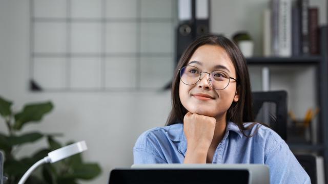 Masih Sering Overthinking? Coba Lakukan 3 Tips Jitu Ini untuk Mengendalikannya