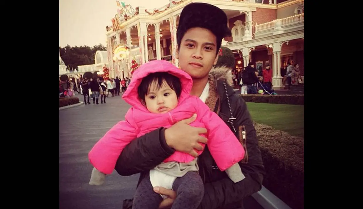 Wajah Halik Putra pun tak kalah keren dengan Aliando Syarief. Setujukah Anda? (instagram.com/halikputra)
