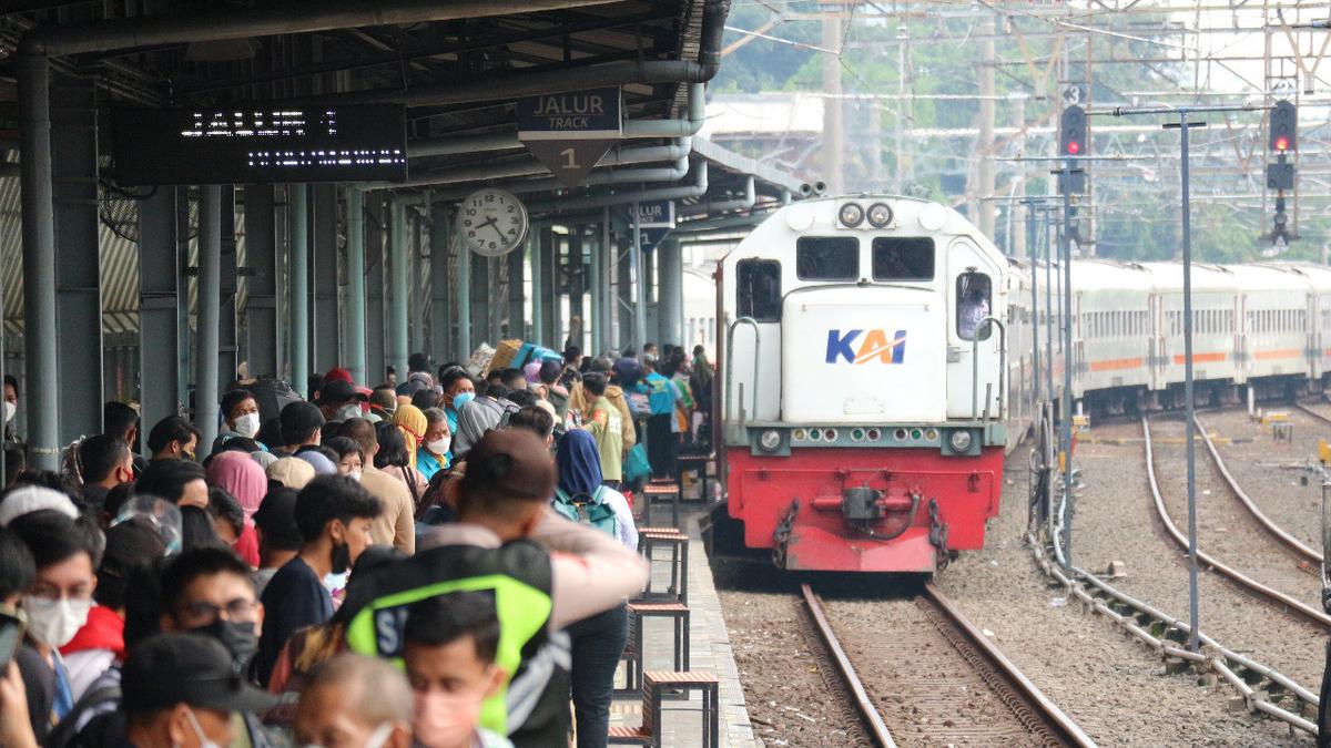 Jelang Ramadhan 2025, KAI Siapkan Diskon Tiket Kereta Super Murah