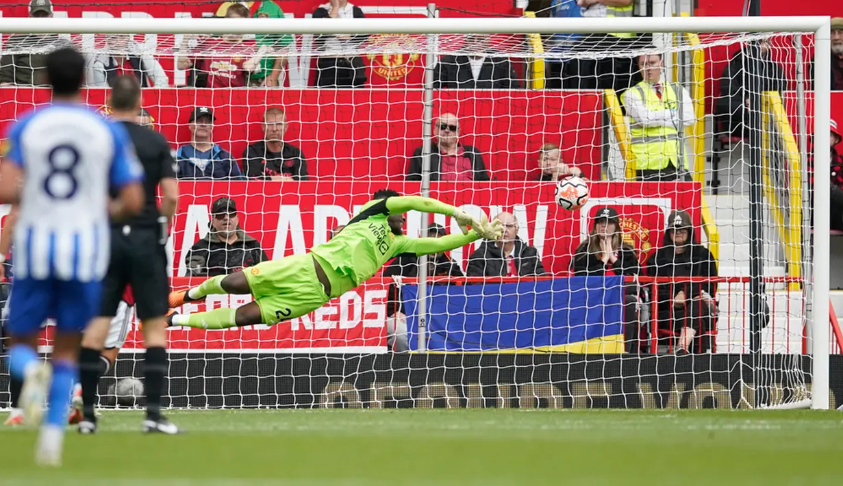 Manchester United baru mengumpulkan enam poin dan berada di posisi 13 klasemen sementara. (AP Photo/Dave Thompson)