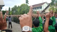 Ilustrasi – Ratusan anggota Banser, Ansor dan sejumlah ormas lain di Cilacap berdemonstrasi menolak HTI, April 2017 . (Foto: Liputan6.com/Muhamad Ridlo)