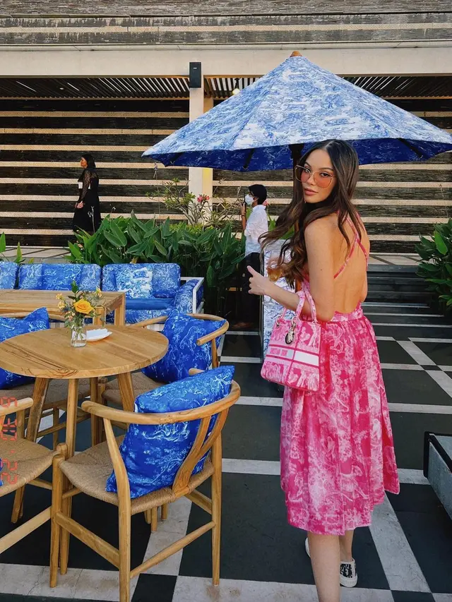Adu Gaya Selebriti Tanah Air Kenakan Dior di Bali, Mulai dari Tatjana Saphira hingga Velove Vexia