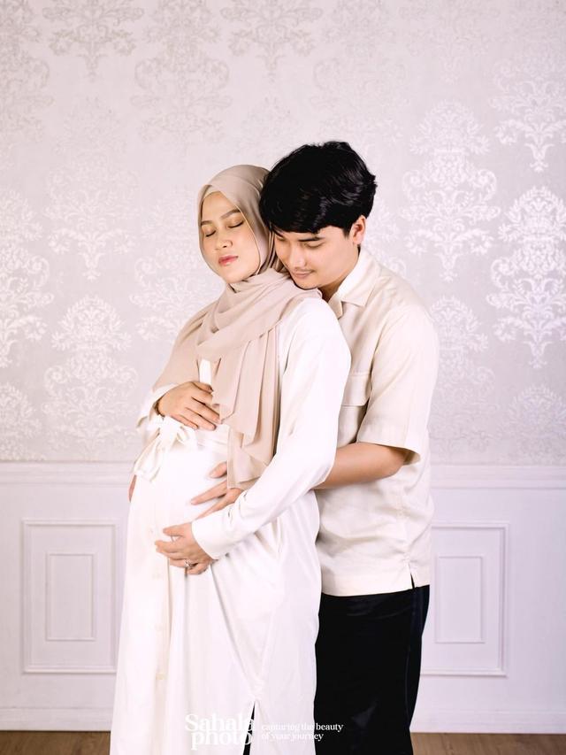 Henny Rahman Istri Alvin Faiz Lahirkan Anak Pertama, Ini 8 Potret Perjalanan Kehamilannya