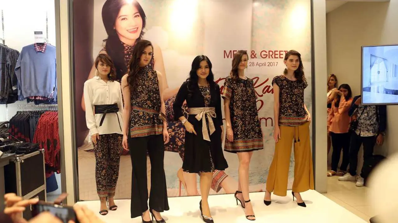 Batik dan Gold Penyambut Mix and Match pada Summer Collection