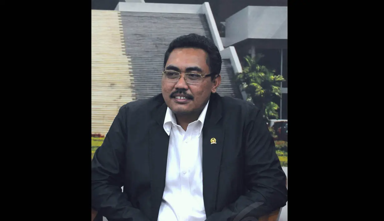 Sekretaris Fraksi PKB, Jazuli Fawaid, saat presroom dengan wartawan di Gedung DPR, Jakarta, Kamis (6/11/2014). (Liputan6.com/Andrian M Tunay)