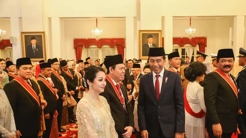 Terima Tanda Kehormatan dari Jokowi, Sultan Najamudin: Ini Beban Sekaligus Tanggung Jawab