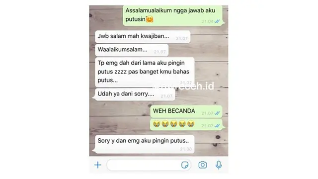 8 Chat WA Alasan Putus ala Netizen Ini Bikin Geleng Kepala