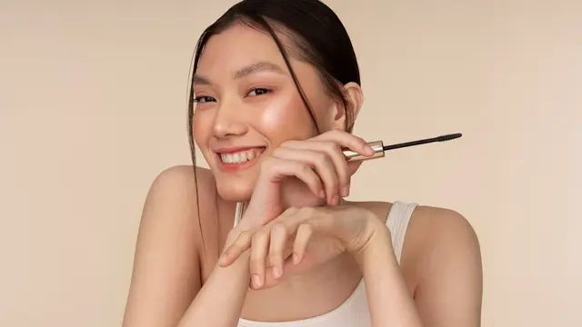 10 Tips Aplikasi Makeup Look Soft Caramel untuk Tampilan Hangat & Natural yang Flawless