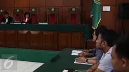Suasana Sidang Praperadilan Saipul Jamil (SJ) di Pengadilan Negeri Jakarta Utara, Kamis (10/3/2016). Gugatan praperadilan terhadap penyidik Polres Metro Jakarta Utara terkait penangkapan, penahanan dan penetapan tersangka SJ (Liputan6.com/Herman Zakharia)