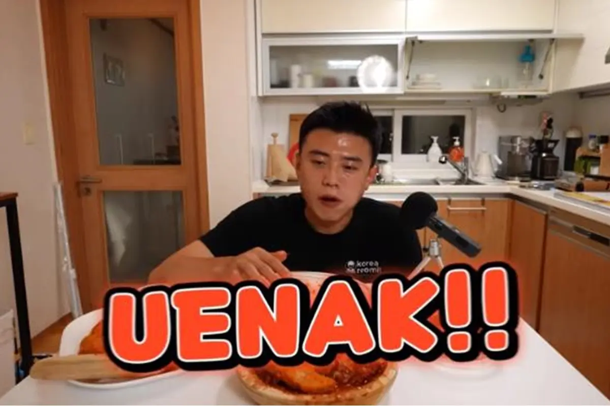 Bangga, Ulekan Indonesia Sampai Dikirim ke Korea Demi Buat Makanan Viral Ini!