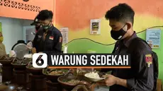 Sejumlah ibu-ibu di Kabupaten Cilacap, Jawa Tengah, mendirikan Warung Sedekah yang menawarkan makanan gratis bagi semua warga khususnya yang terdampak pandemi corona.