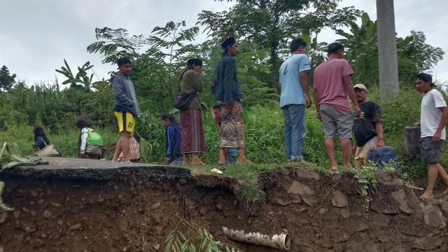 Banjir Bandang Dan Longsor Di Kabupaten Leba
