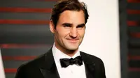 Petenis Roger Federer menghadiri Vanity Fair Oscar Party di Beverly Hills, California, AS, Minggu (28/2/2016). (REUTERS/Danny Moloshok)