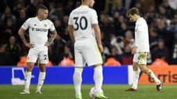 The Whites harus tunduk dengan skor 0-3 yang dicetak oleh Mason Mount (4'), Christian Pulisic (55'), dan Romelu Lukaku (33'). (AFP/Oli Scarff)