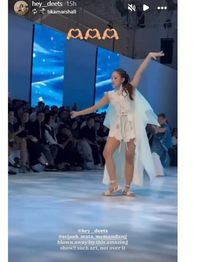 6 Gaya Outfit Dita Karang saat Debut Runway di JFW 2026, Memukau Penuh Makna
