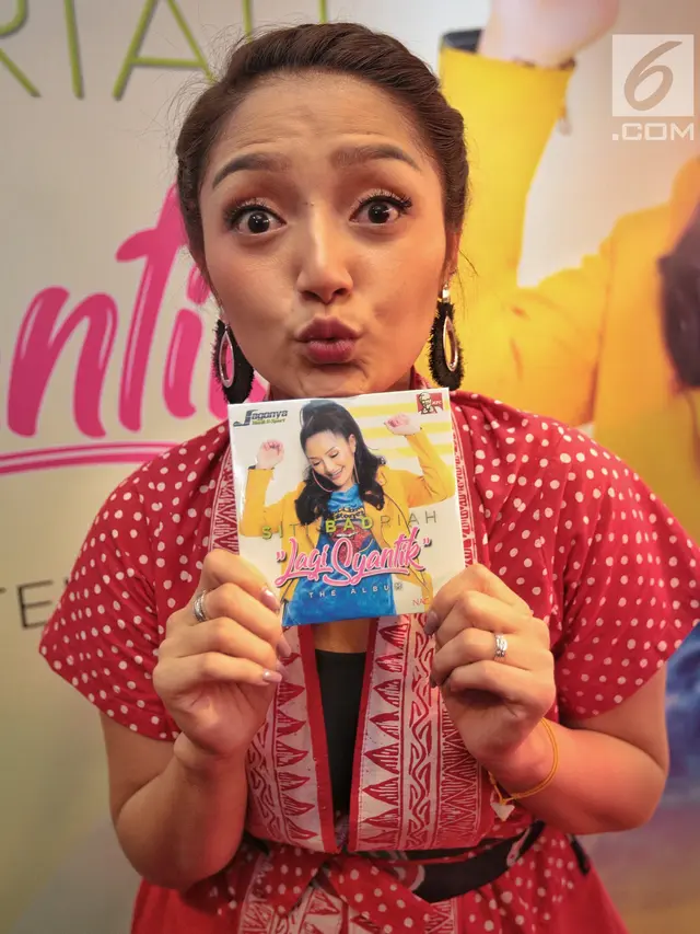 Siti Badriah Luncurkan Album Berjudul Lagi Syantik