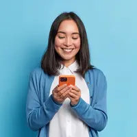 ilustrasi menahan diri untuk tidak oversharing di media sosial