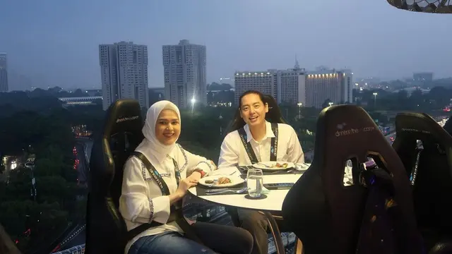 6 Potret Cut Meyriska Usai 1 Bulan Melahirkan, Sudah Kembali Beraktivitas