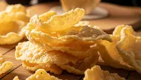 Cara Buat Kerupuk dari Tepung Aci Renyah dan Gurih, Coba 7 Resep Ini di Rumah