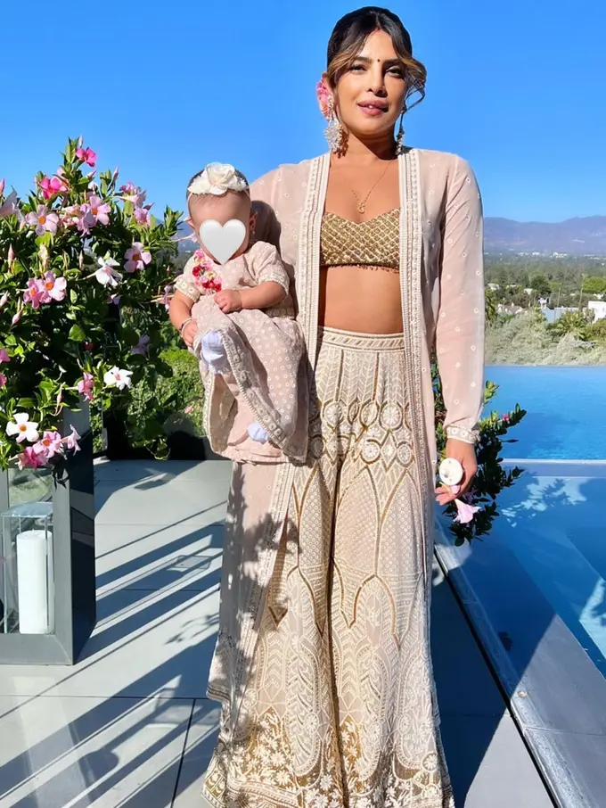 Keluarga Priyanka Chopra dan Nick Jonas rayakan Diwali bersama Baby Malti