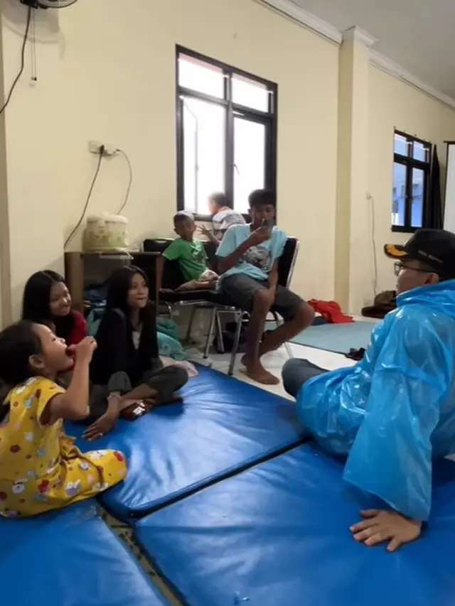 Sahrul Gunawan dan iistri (Instagram/sahrulgunawanofficial)