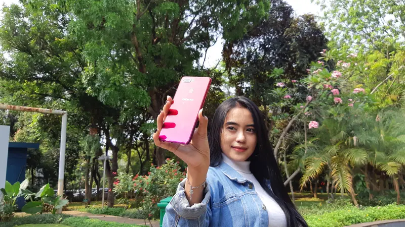 Oppo F9