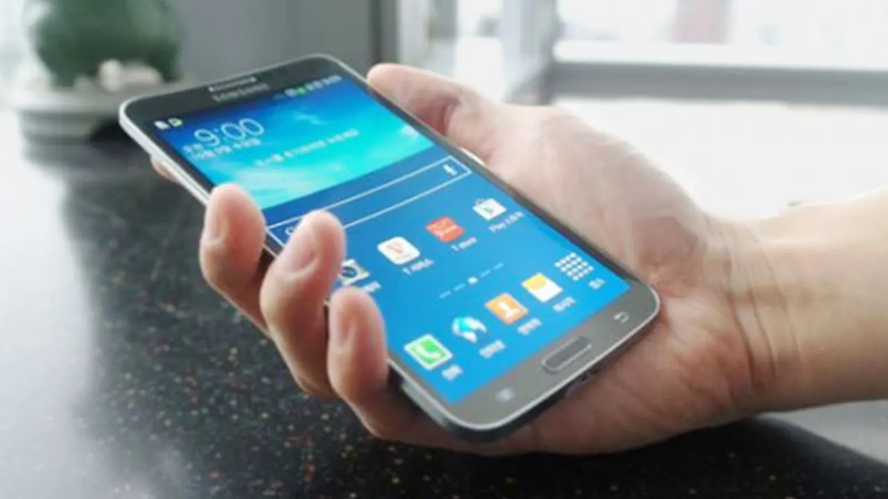 samsungg-131009b.jpg