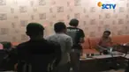 Menjelang Ramadhan, sejumlah tempat hiburan malam dan penjual minuman keras (Miras) di kawasan Balaraja, Tangerang, Banten, Selasa 24 April 2018 malam, dirazia polisi.