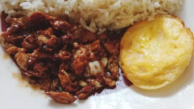 Resep telur kecap karamel. (dok. Cookpad @aisyahrysa)