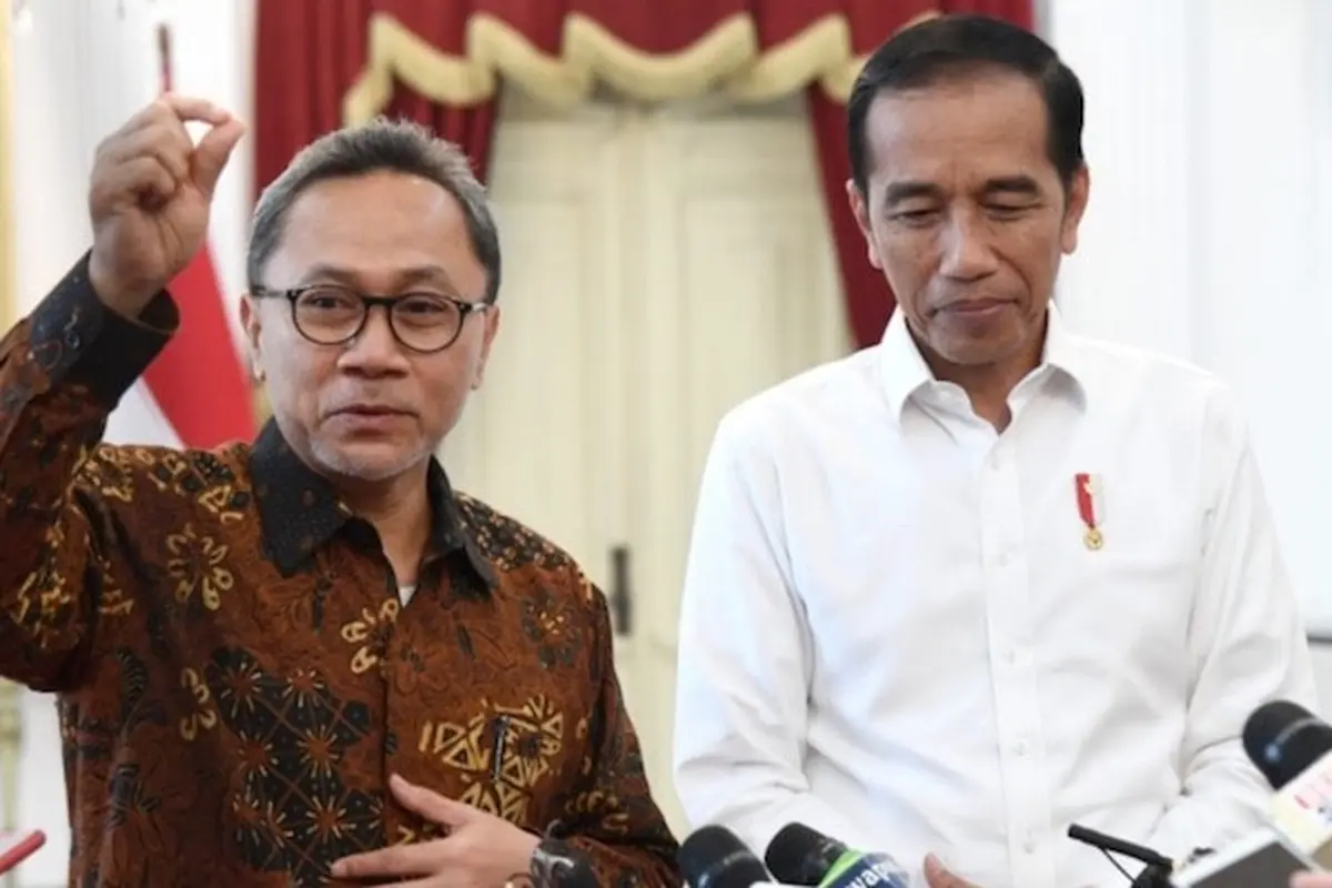 Presiden Jokowi dan Menteri Perdagangan Zulkifli Hasan.