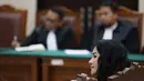 Sebelumnya, pada persidangan yang digelar Kamis 9 Oktober 2025, Jaksa Penuntut Umum (JPU) membacakan tuntutan terhadap terdakwa kasus dugaan pemerasan dan Tindak Pidana Pencucian Uang (TPPU) terhadap pengusaha produk kecantikan, Reza Gladys, Nikita Mirzani. (Kapanlagi.com/Budy Santoso)