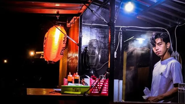 Kembali Jualan, Ini 6 Potret Terbaru Warung Bakso Dimas Ahmad