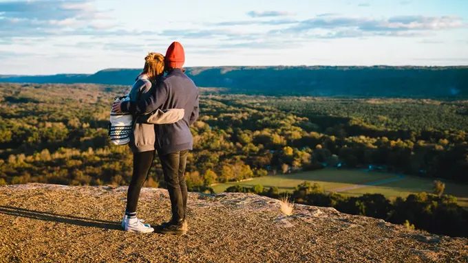 Ilustrasi Relationship