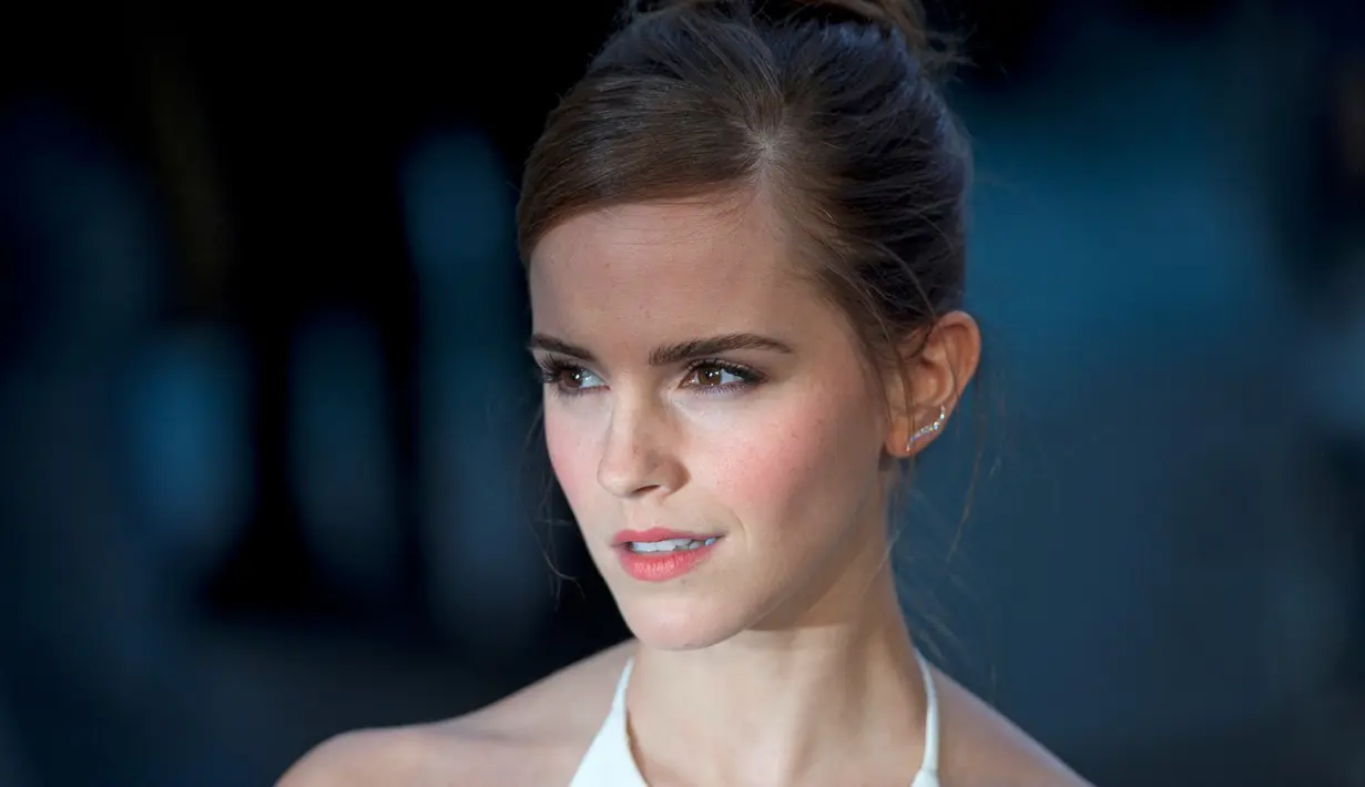 Para pemain Beauty and the Beast termasuk Emma dituntut bukan hanya berakting dengan baik. Mereka juga harus bisa menyanyi dan menari. (Bintang/EPA)