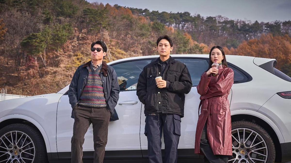 Sinopsis Film Exhuma, Film Horor Korea yang Dibintangi Kim Go Eun dan ...