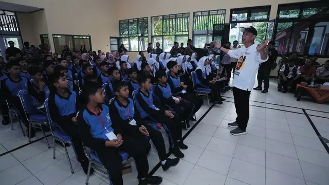 Wamensos Kunjungi Banjarnegara, Semangati Siswa Sekolah Rakyat Terus Belajar dan Gapai Cita-Cita