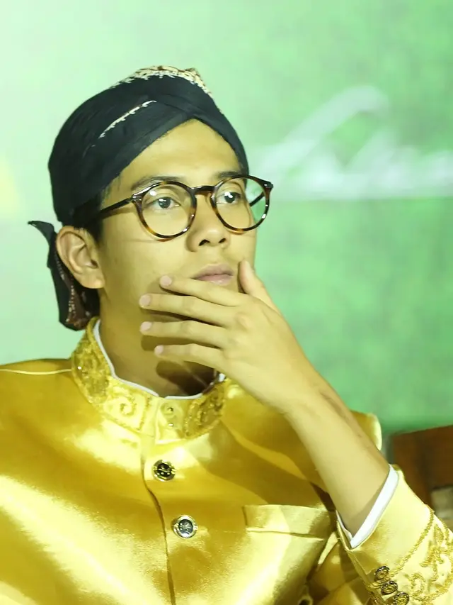[Bintang] Iqbaal Ramadhan Bangga Terlibat dalam Film Bumi Manusia