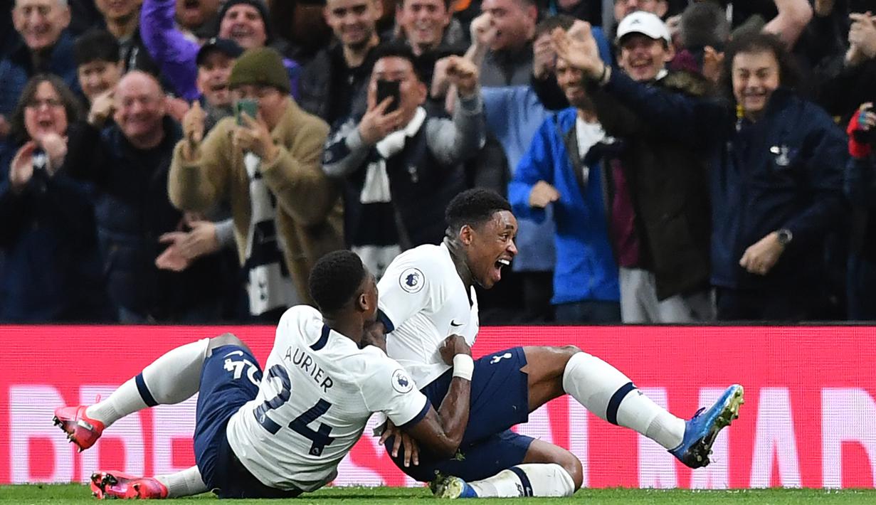 5. Steven Bergwijn (Tottenham Hotspur) - Lilywhites berhasil mengamankan jasa pemain PSV Eindhoven di bursa transfer Januari 2020. Tottenham harus mengeluarkan mahar 30 juta euro untuk pemain pengganti Christian Eriksen itu. (AFP/Ben Stansall)