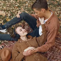 ilustrasi hubungan yang sehat/copyright freepik.com/prostooleh