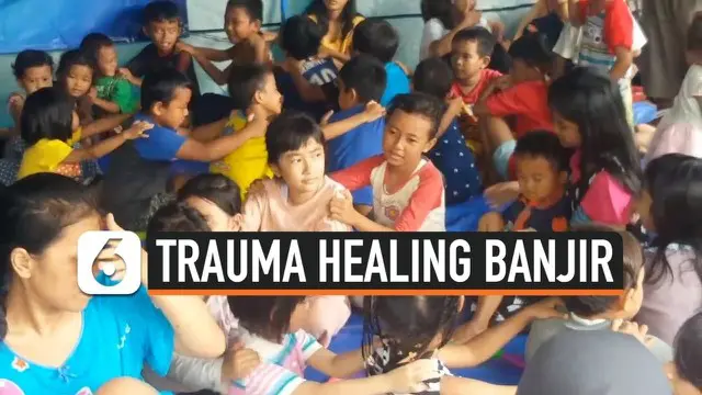 Kemensos melaksanakan trauma healing bagi anak-anak korban banjir di kawasan Pesanggrahan, Jakarta Selatan.